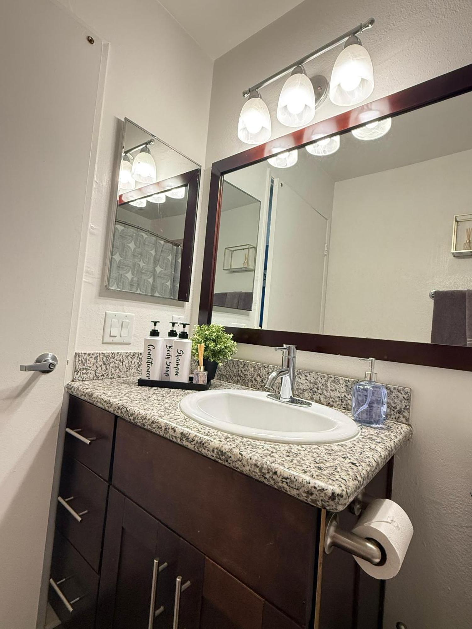 Apartamento Hollywood Blvd *